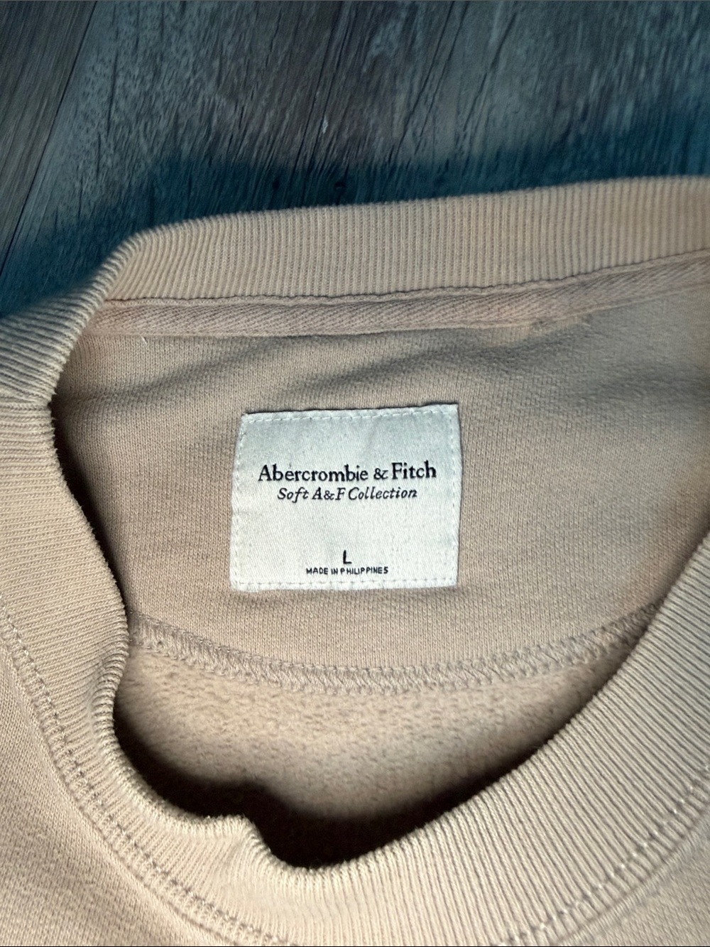 Abercrombie & Fitch Soft A&F Beige Crewneck Sweatshirt - Picture 2 of 4